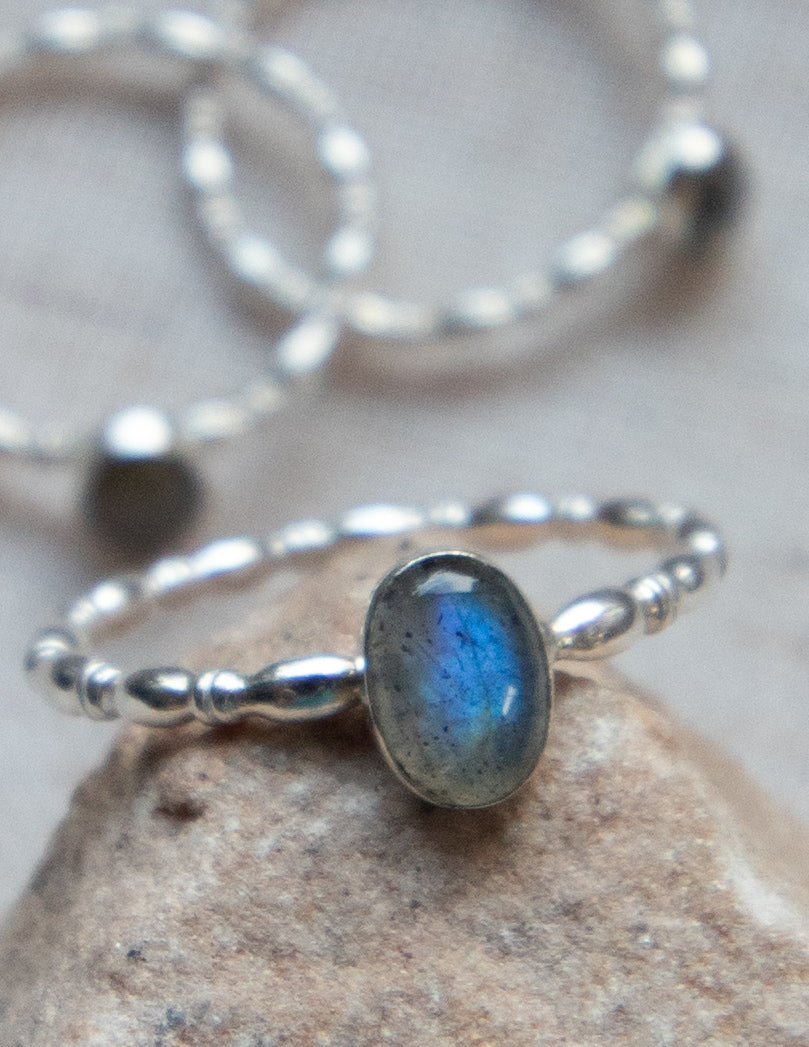 Oval Labradorite ring