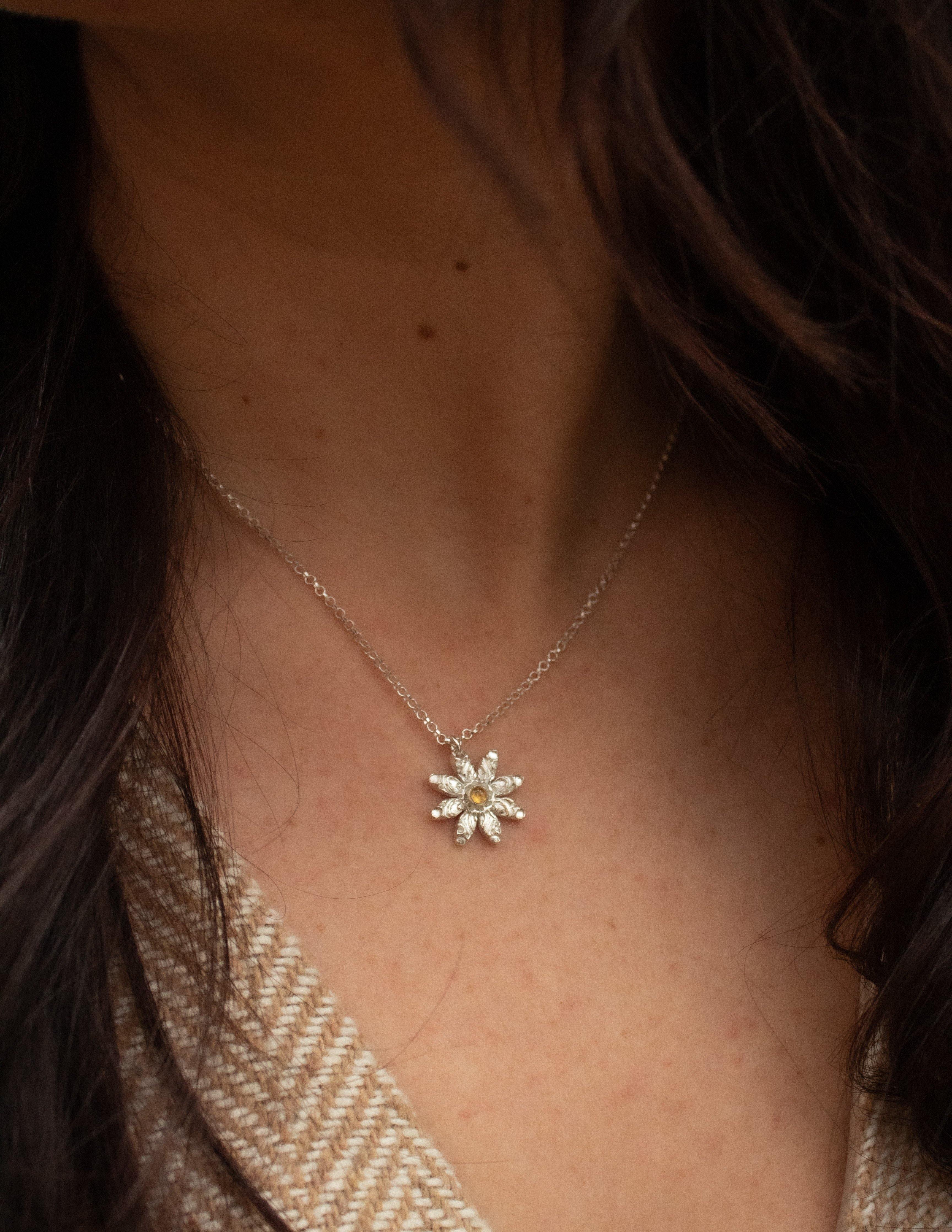 Daisy citrine necklace - BlossomJewellery