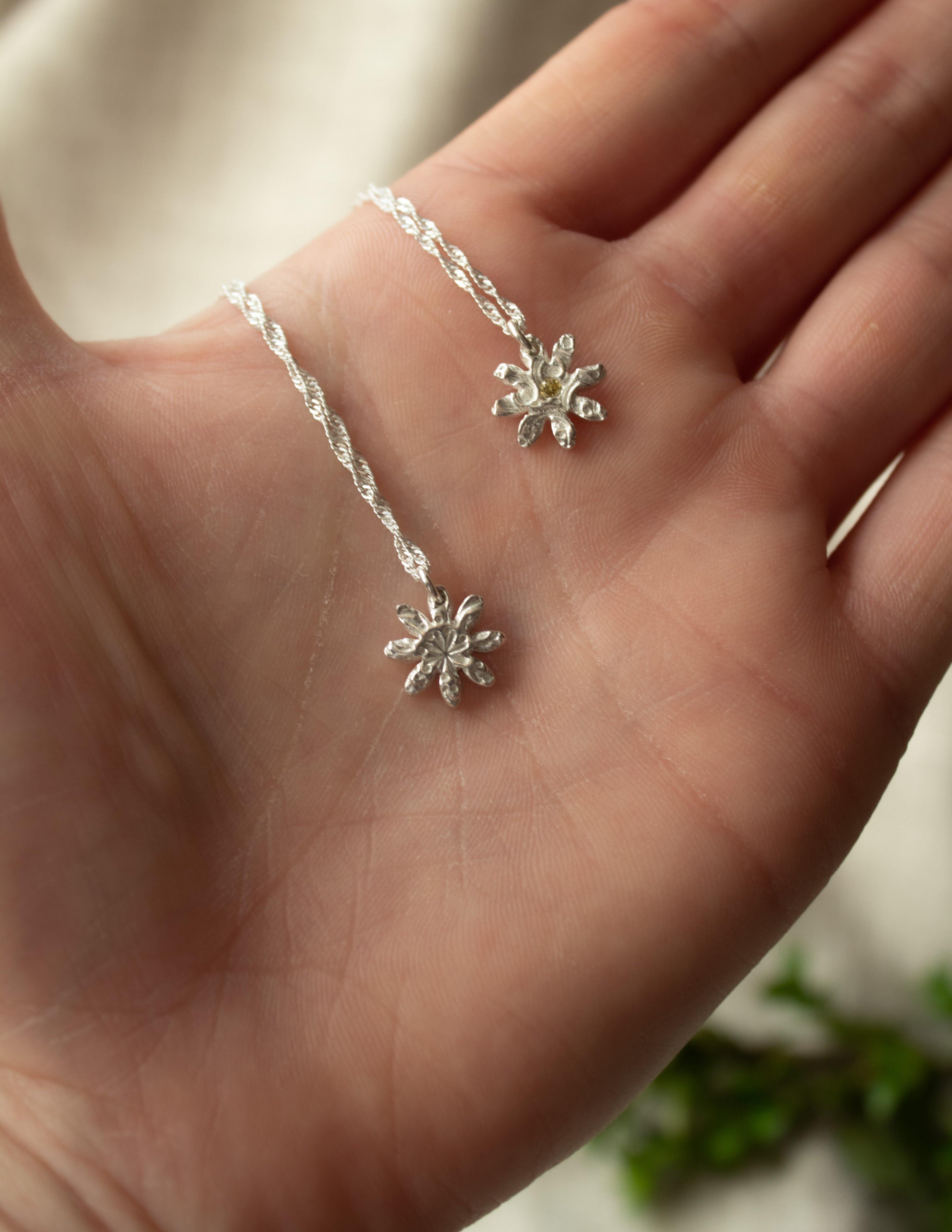 Daisy Anklet - BlossomJewellery