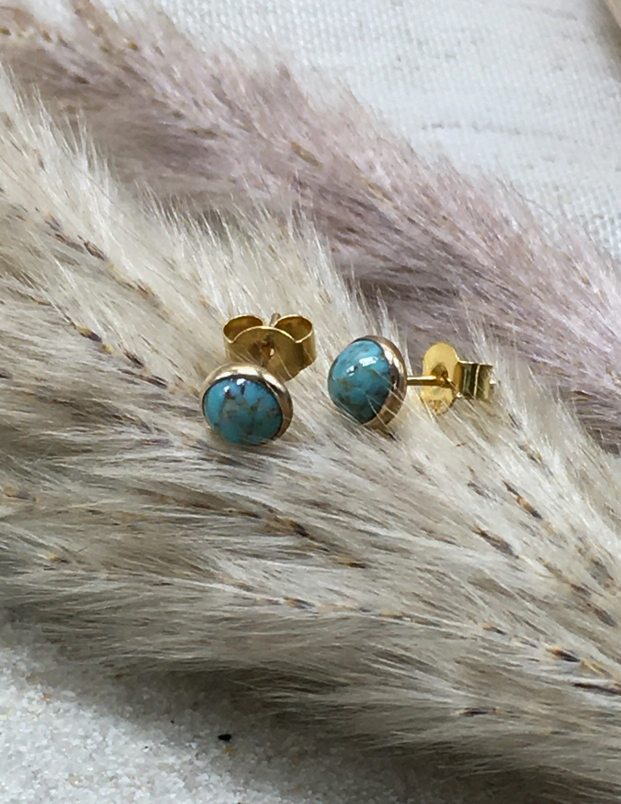 Turquoise 14k Goldfilled stud earrings