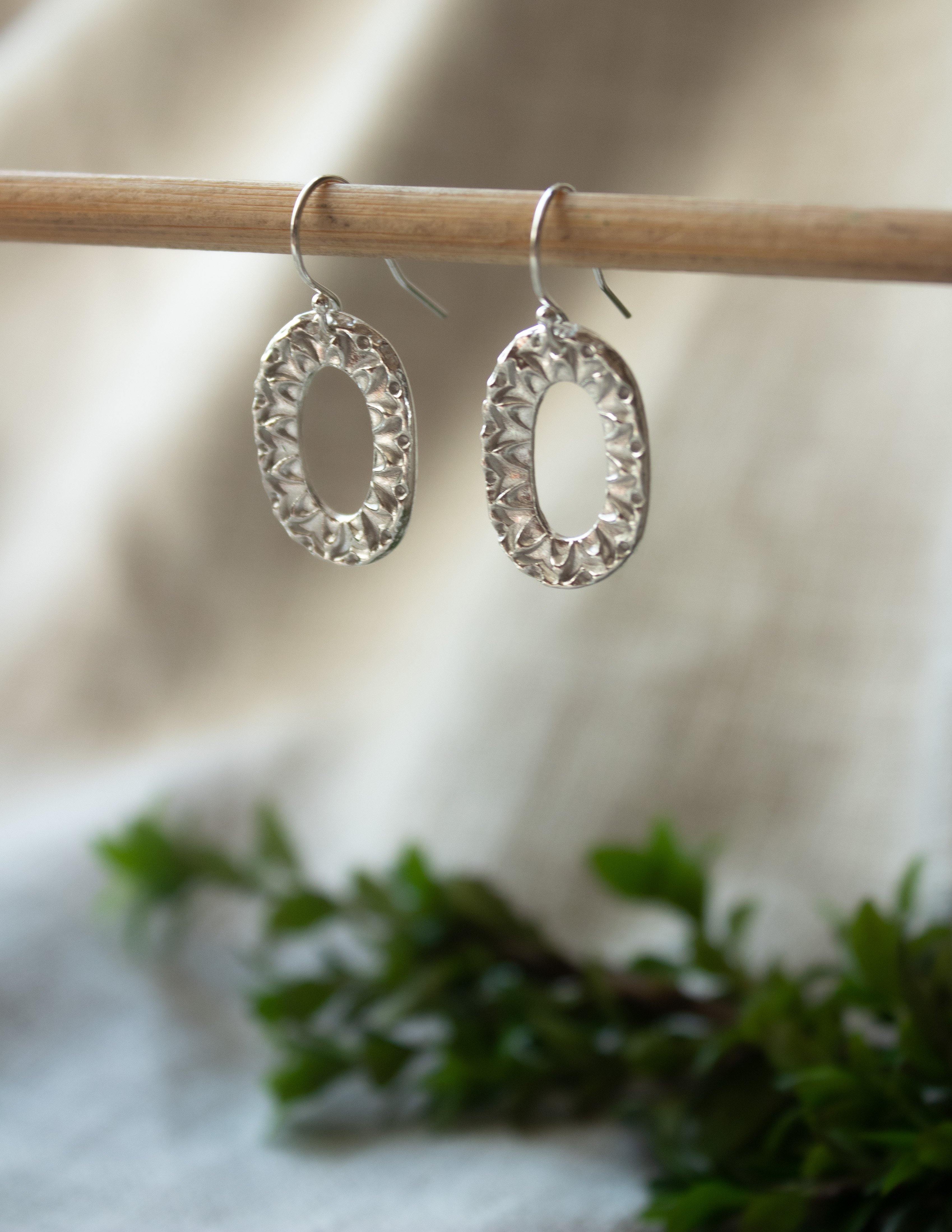 Delilah oval earrings - BlossomJewellery