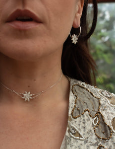 Daisy choker - BlossomJewellery