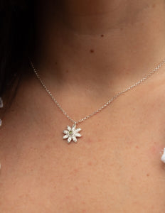 Birthstone Daisy necklace