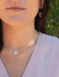 Daisy necklace - BlossomJewellery