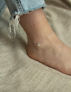 Daisy Anklet - BlossomJewellery