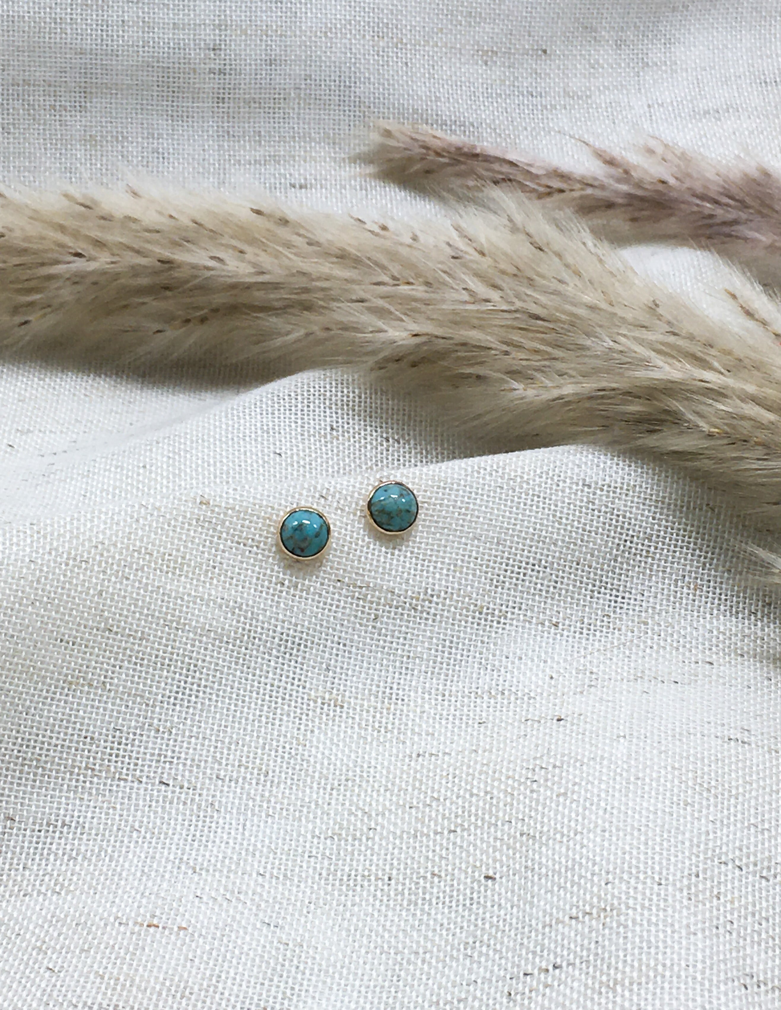 Turquoise 14k Goldfilled stud earrings