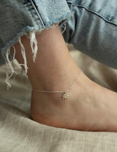 Daisy Anklet - BlossomJewellery